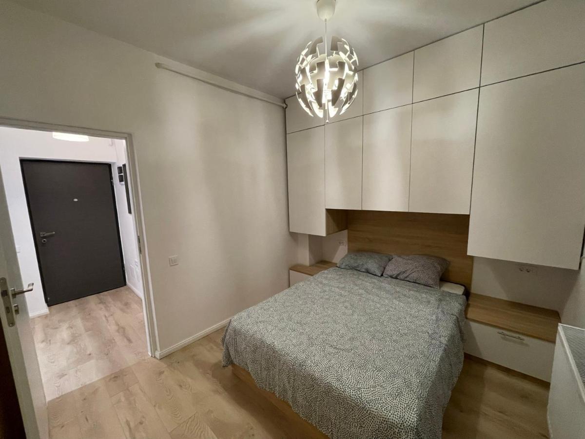 בוקרשט Aquamarine Luxury Apartment Palace מראה חיצוני תמונה